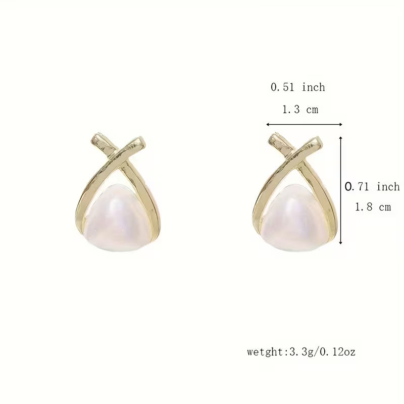 Classic Elegant Minimalist Imitation Pearl Stud Earrings